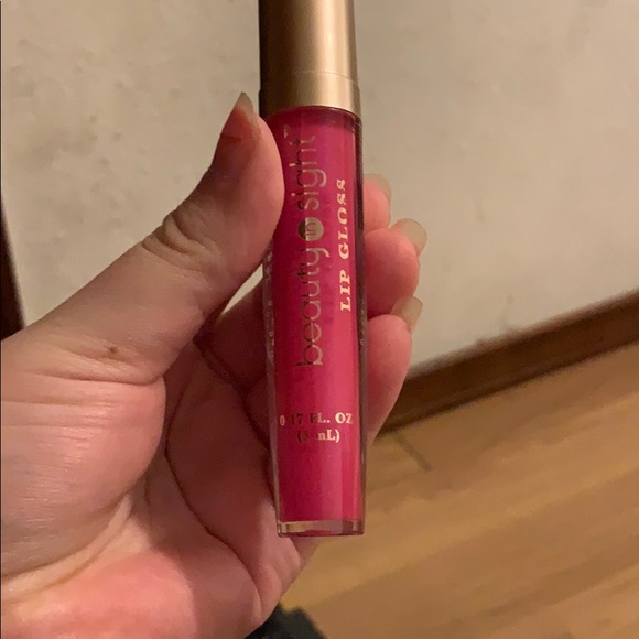 Lipgloss - Picture 3 of 4